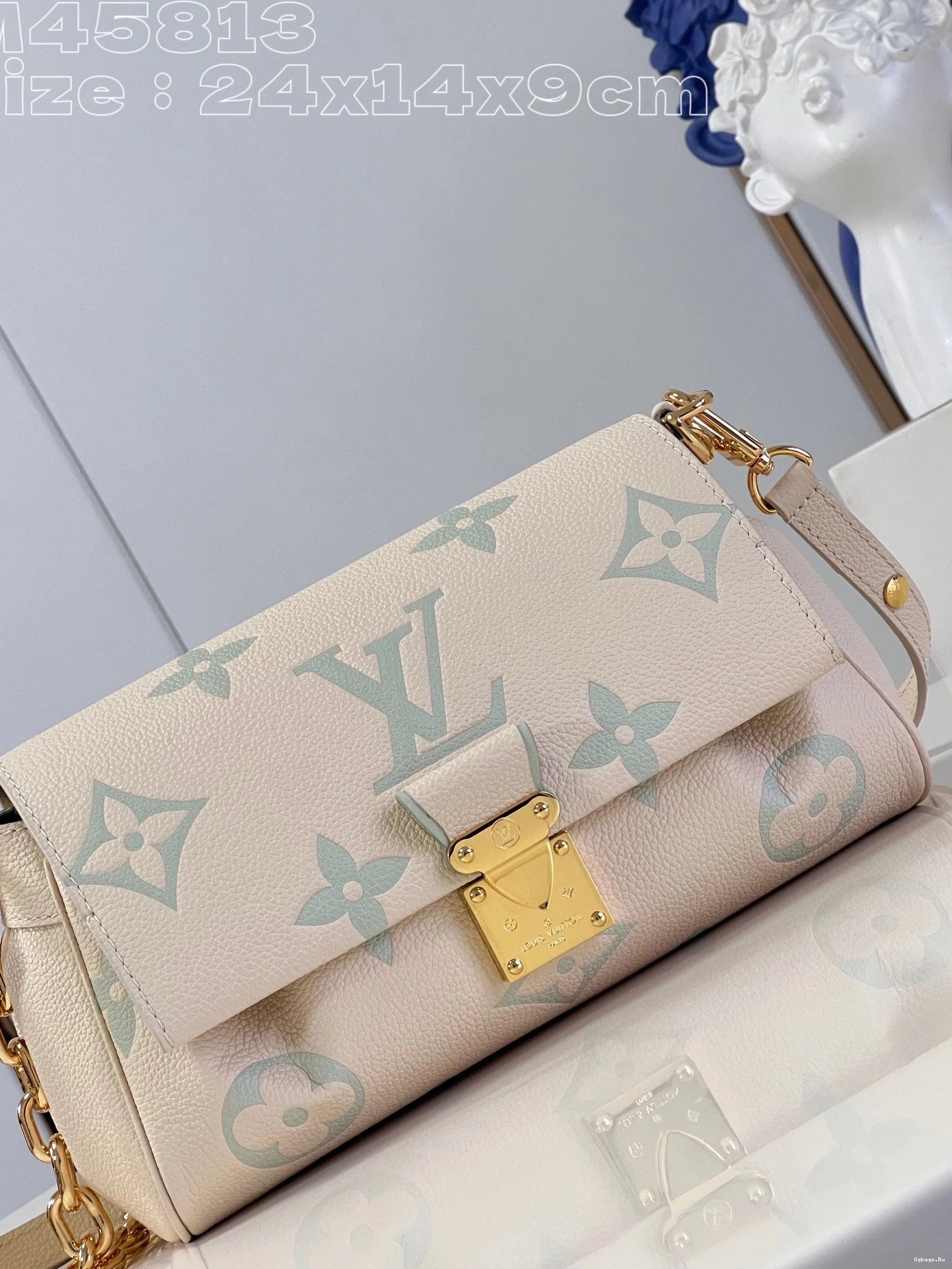 LOUIS VUITTON FAVORITE-24-14-9cm 0328